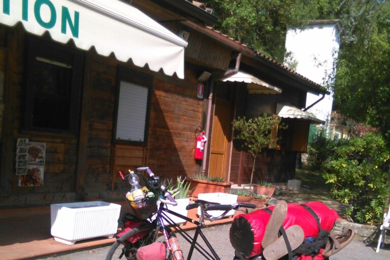 Hu Firenze Certosa Camping In Town - Bild 3