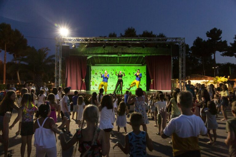 Hu Park Albatros Village - Bild 11