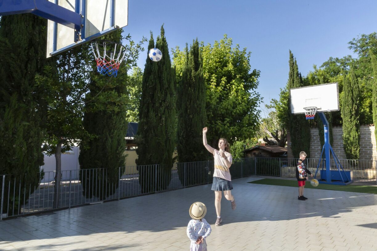 Hu Roma Camping In Town - Bild 10 Hu Roma Camping In Town - Bild 10