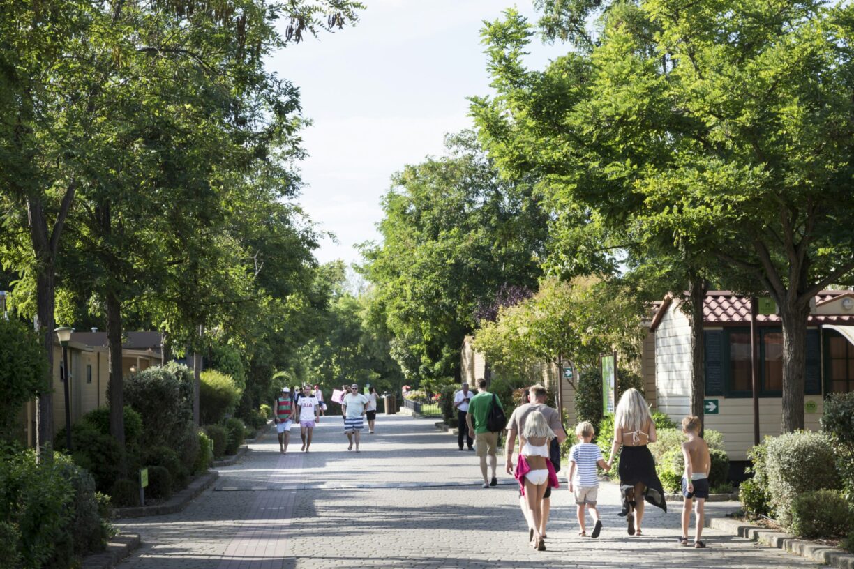 Hu Roma Camping In Town - Bild 7 Hu Roma Camping In Town - Bild 7