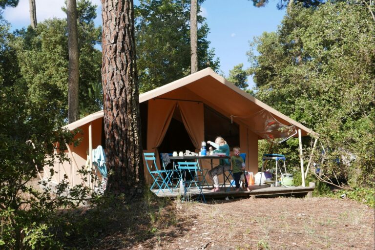 Huttopia Oléron Les Pins - Bild 8