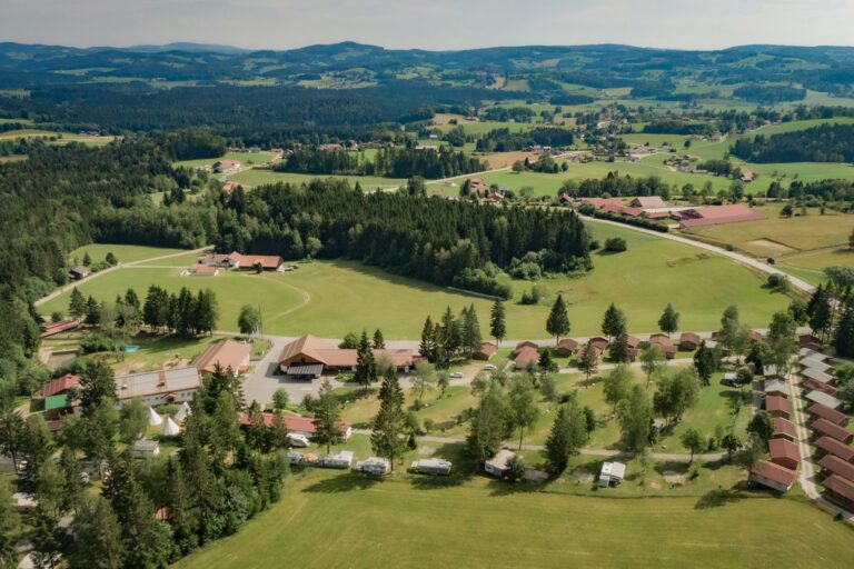 Knaus Campingpark Lackenhäuser - Bild 1 Knaus Campingpark Lackenhäuser - Bild 1