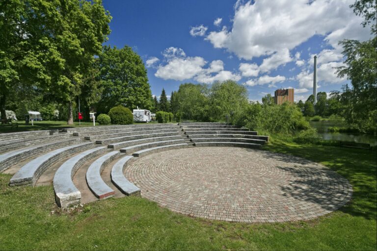 Knaus Campingpark Frickenhausen - Bild 6