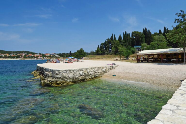 Porton Nature Hideouts - Bild 9