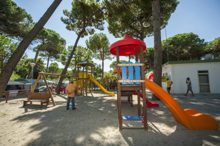 Rivaverde Easy Camping Village - Bild 4