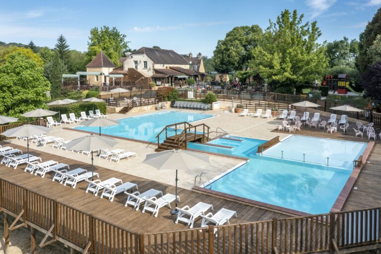 Romanée - Les Grottes De Roffy - Bild 4