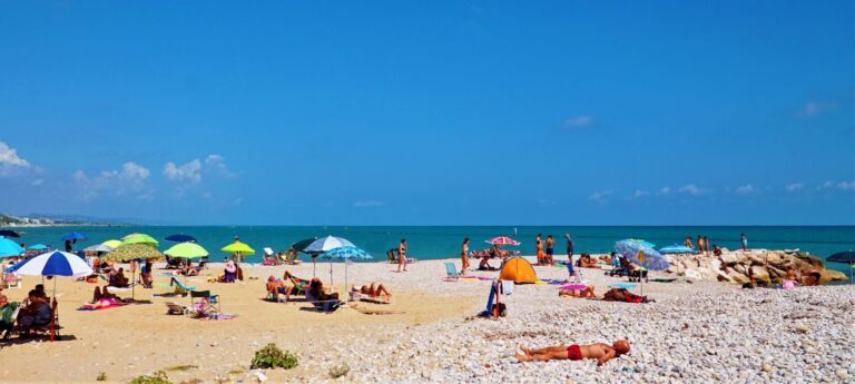 Roseto Easy Camping Village - Bild 12