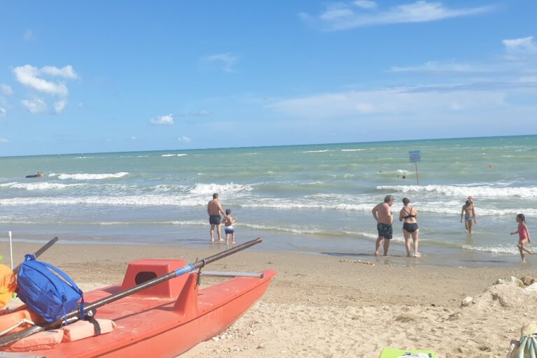 Roseto Easy Camping Village - Bild 13