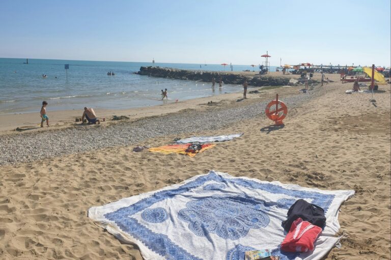 Roseto Easy Camping Village - Bild 14