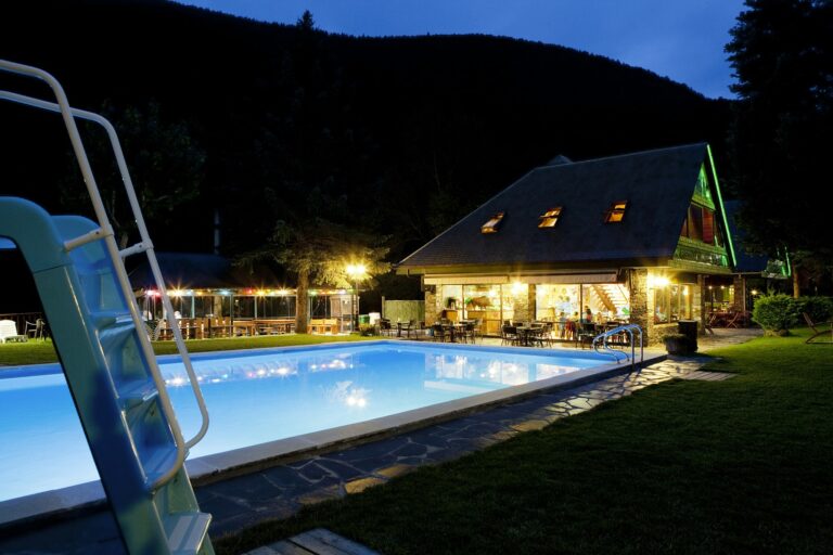 Verneda Camping Mountain Resort - Bild 9